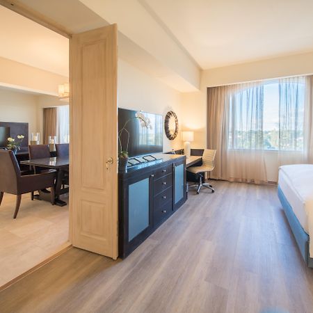Real Intercontinental San Salvador By Ihg Hotel Buitenkant foto