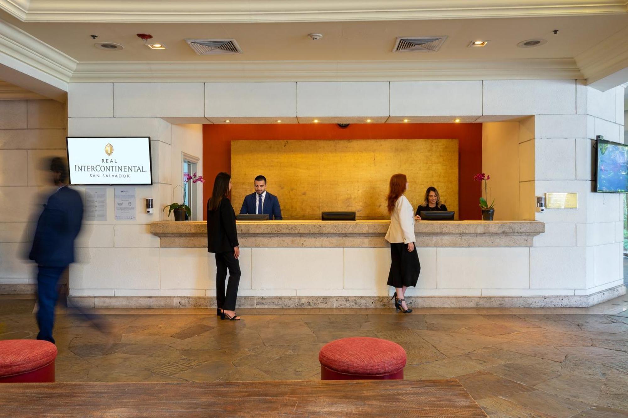 Real Intercontinental San Salvador By Ihg Hotel Buitenkant foto
