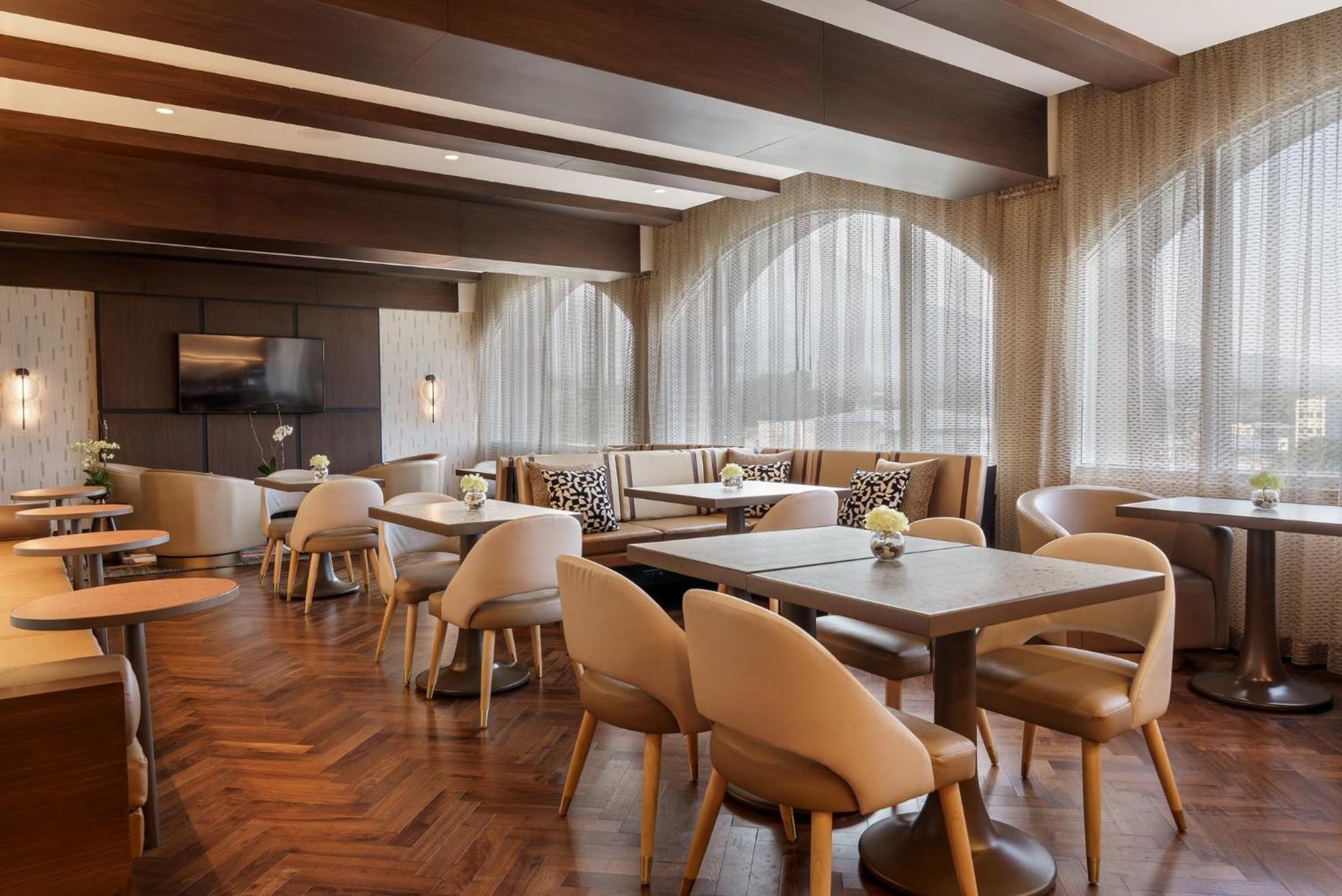 Real Intercontinental San Salvador By Ihg Hotel Buitenkant foto