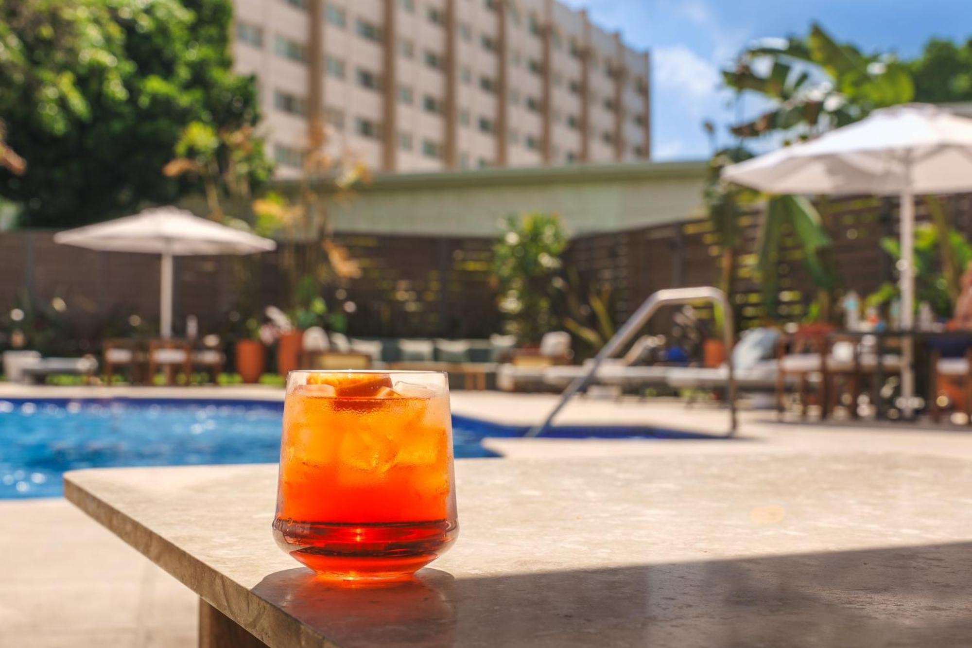 Real Intercontinental San Salvador By Ihg Hotel Buitenkant foto